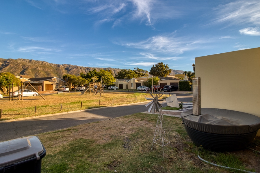 3 Bedroom Property for Sale in Fairview Golf Estate Western Cape